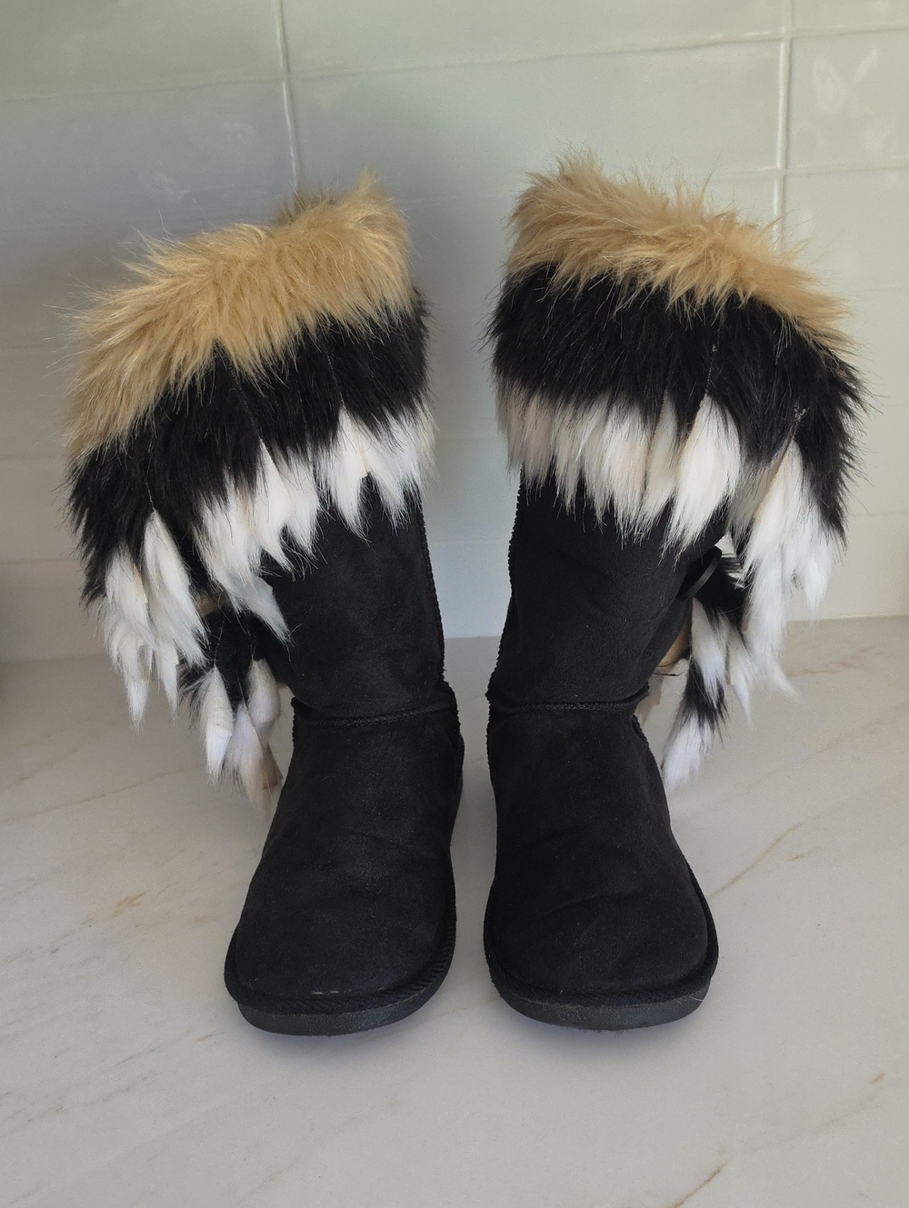 JustFab "Winter's Coming" Faux Fur Fuzzie Boots - Black & Tricolor - Size 8